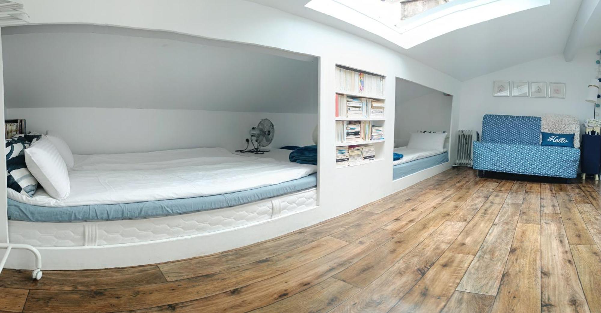 Buky Palace Пон Экстерьер фото