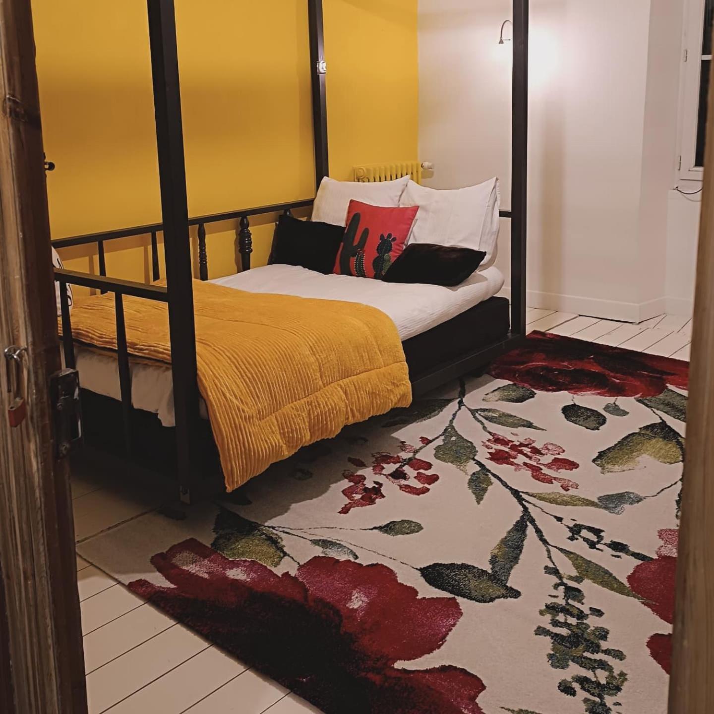 Buky Palace Пон Экстерьер фото